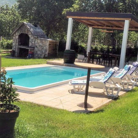 Villa Marie With Pool, Two Bedrooms For 4+2Kids Cavoglave Bagian luar foto
