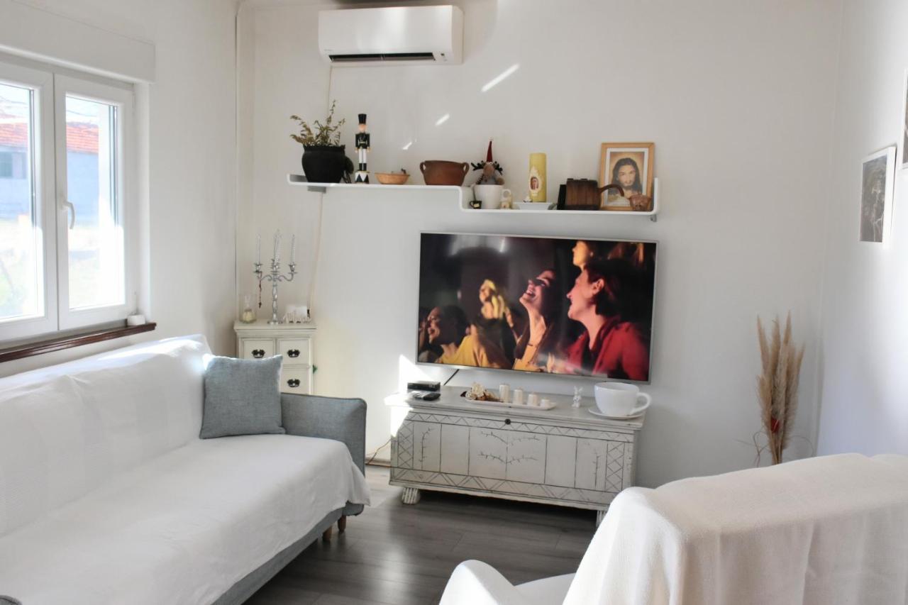 Villa Marie With Pool, Two Bedrooms For 4+2Kids Cavoglave Bagian luar foto